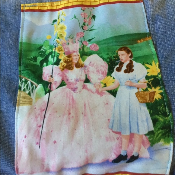 Upcycled denim jacket  decorated with vintage wizard of oz fabric - Picture 4 of 7